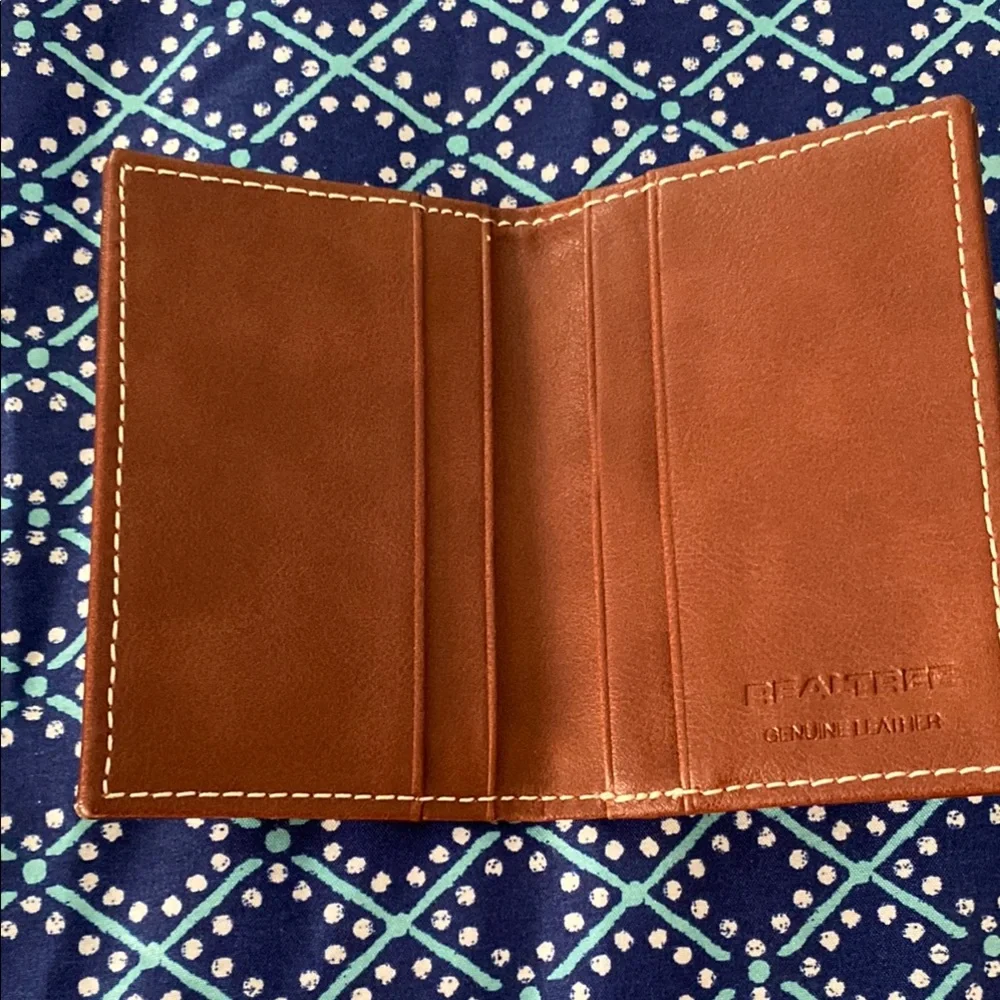 Realtree Brown Leather Key Card Holder